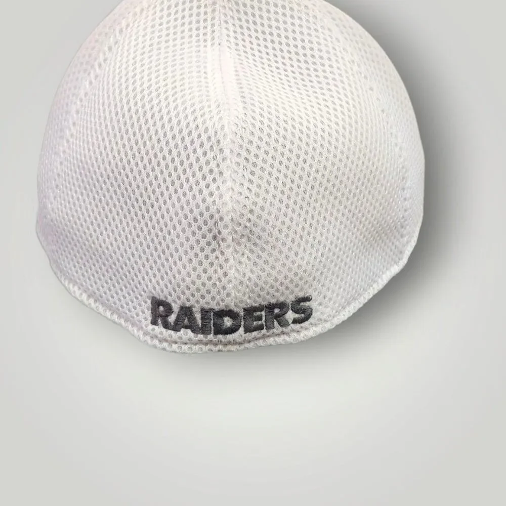 New Era NFL Las Vegas‎ Raiders 39THIRTY, Fitted Hat, Medium-Large *Read